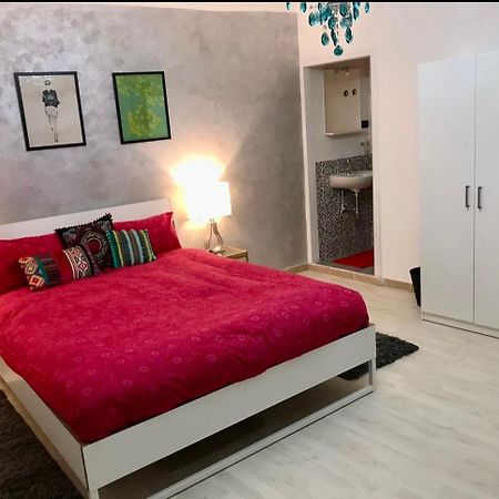 Maclahouse Napoli Centrale Apartment Екстериор снимка
