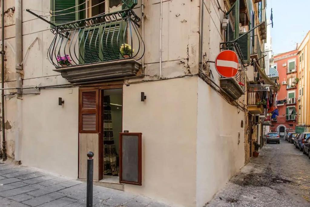 Maclahouse Napoli Centrale Apartment Екстериор снимка