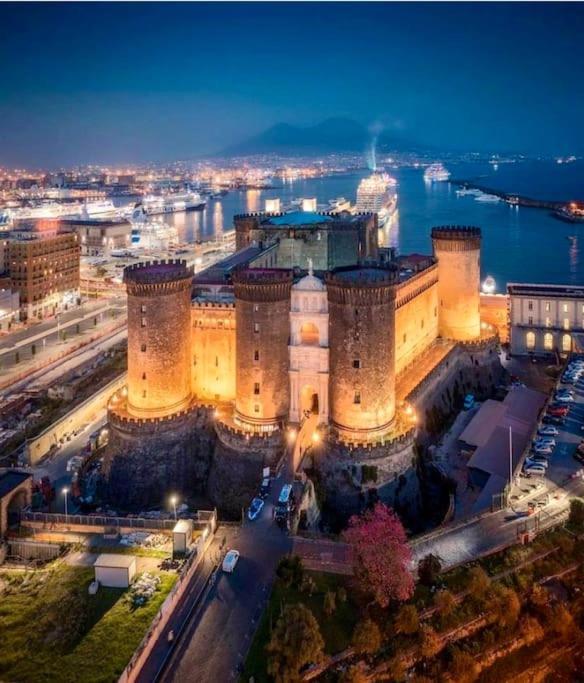 Maclahouse Napoli Centrale Apartment Екстериор снимка